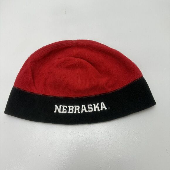 Columbia Beanie Hat Winter Cap Red Black Nebraska Canada Reversible Outdoors - Picture 13 of 16